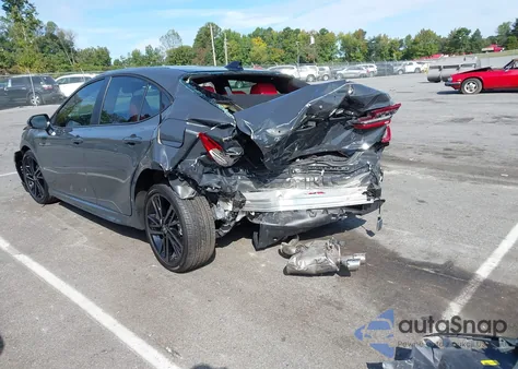 2025 Toyota Camry Xse z USA, uszkodzony, nr VIN 4T1DAACK0SU144690